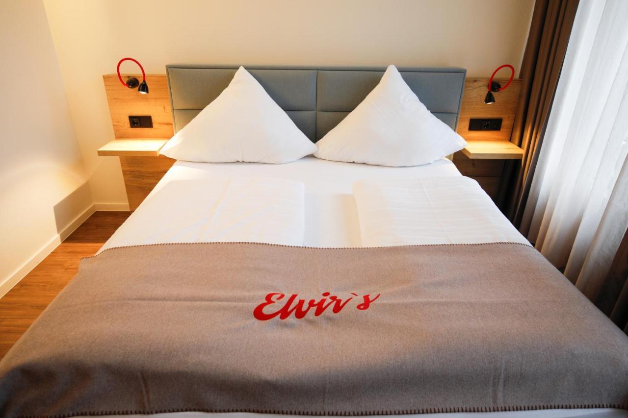 Hotel Restaurant Zur Linde Westerstede Eksteriør billede